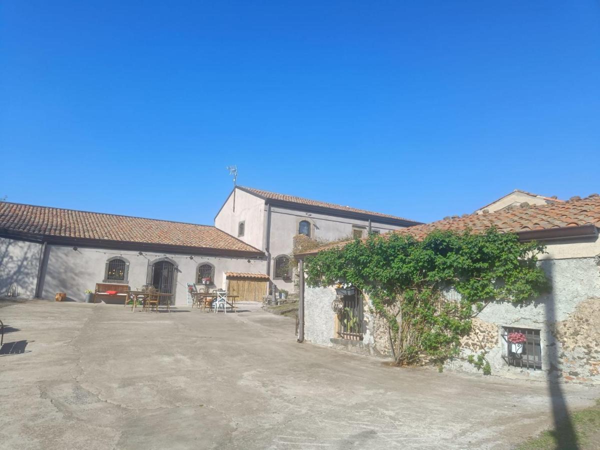 Hotel Il Tanaceto à Castiglione De Sicilia Extérieur photo